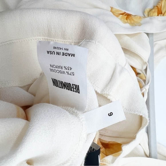 Reformation Cozumel Jumpsuit in TANGIERS Floral White Ruffle Size 6 - Picture 3 of 8